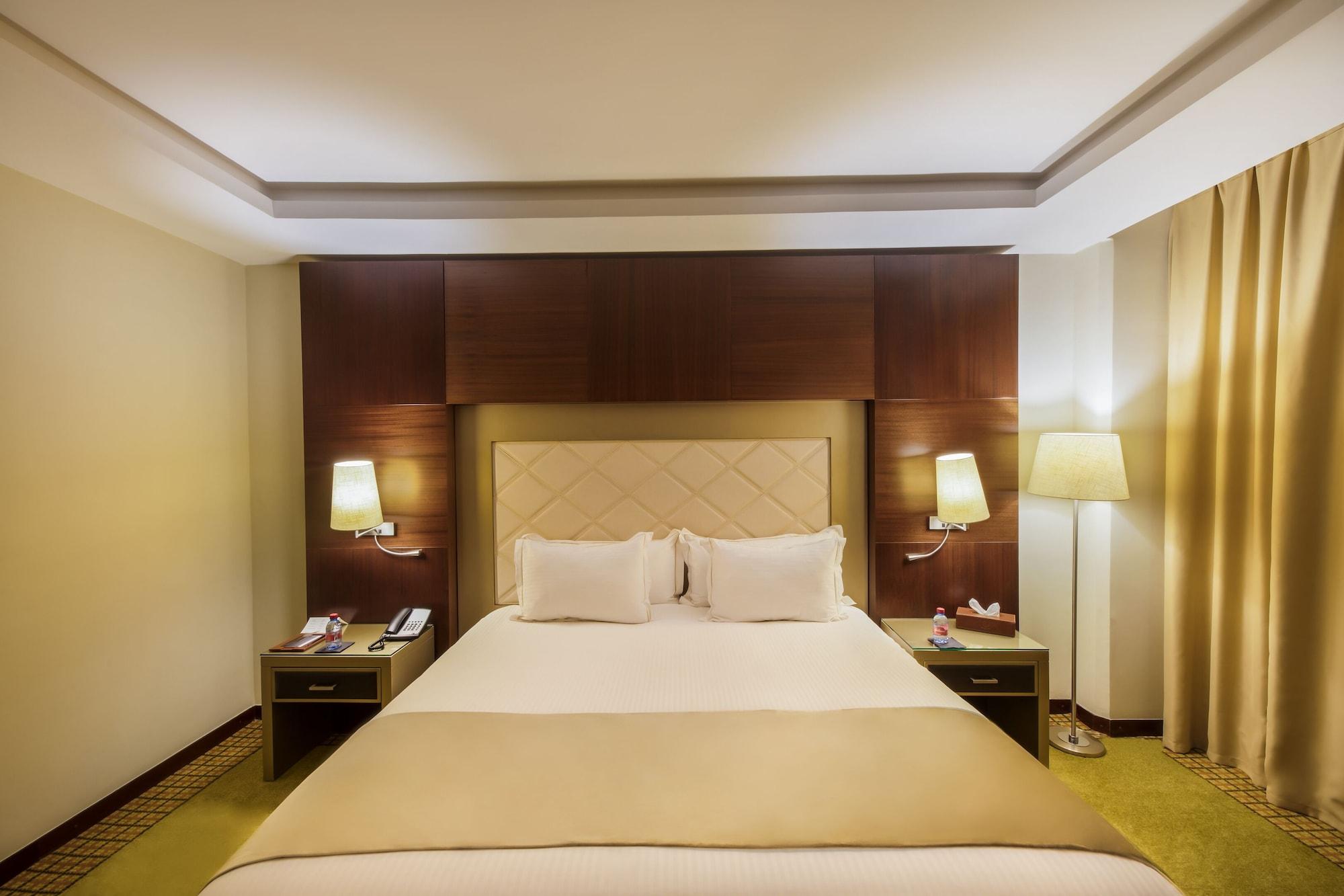 โมกาดอร์ มารีนา Hotel คาซาบลังกา ภายนอก รูปภาพ