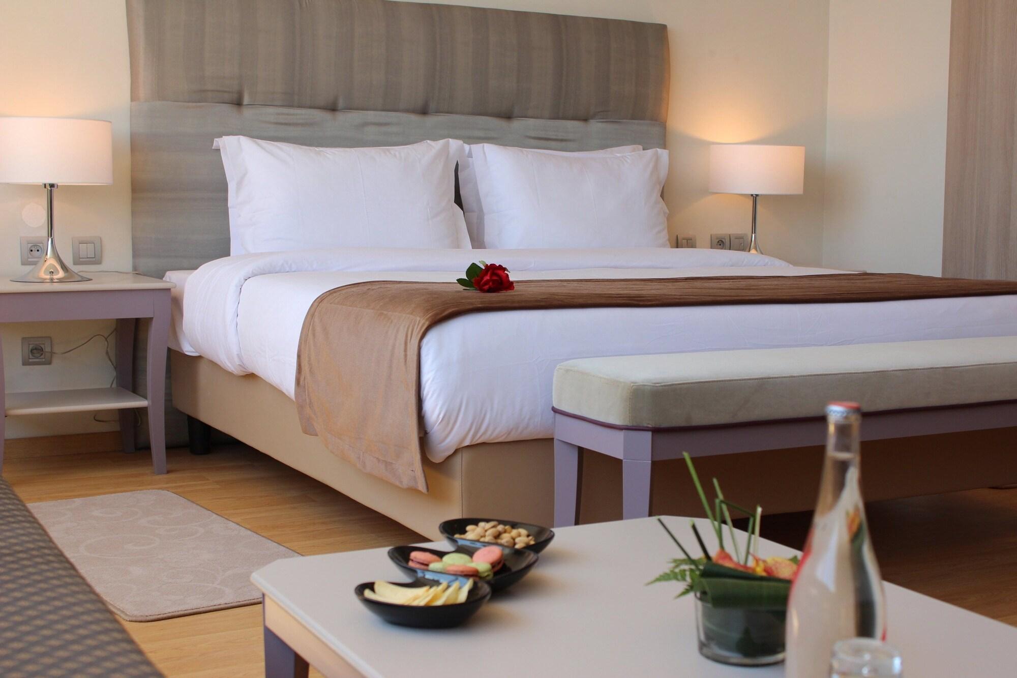 โมกาดอร์ มารีนา Hotel คาซาบลังกา ภายนอก รูปภาพ